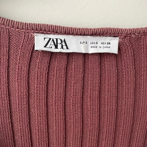 Zara Ribbed Knit Top - Picture 5 of 6